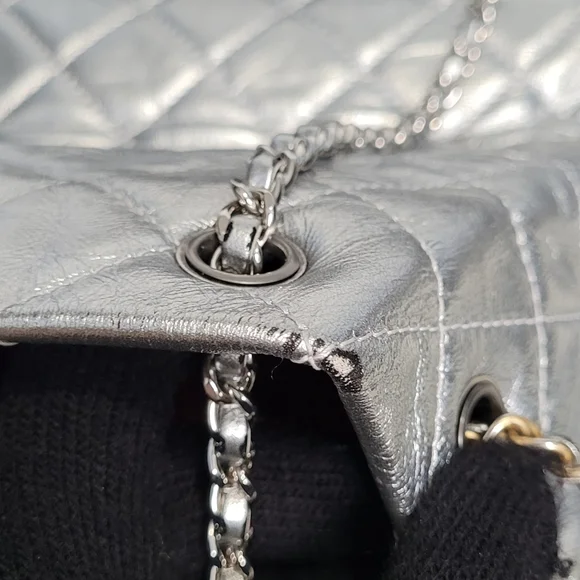 ❌️SOLD❌️ SMALL GABRIELLE SILVER BACKPACK - Picture 5 of 9